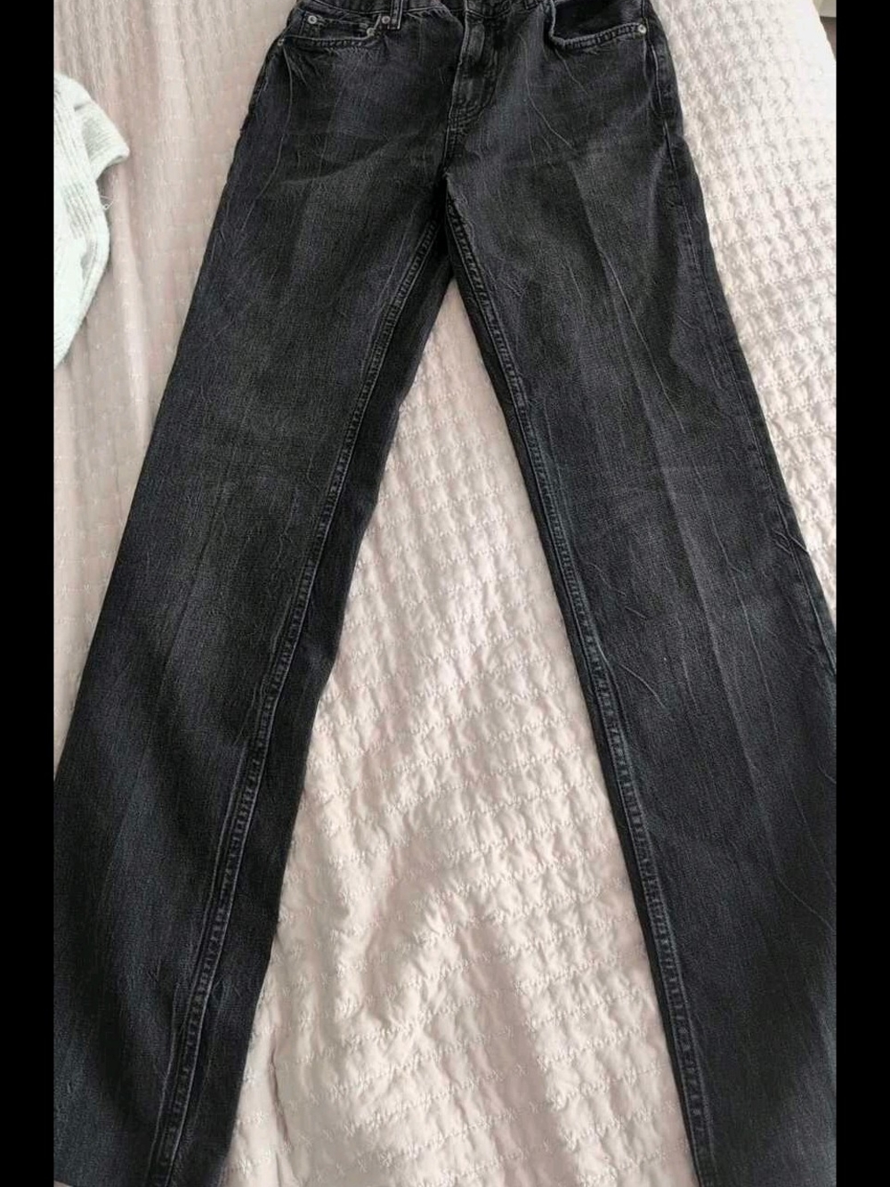 Women’s Black Straight-Leg Jeans from Zara
